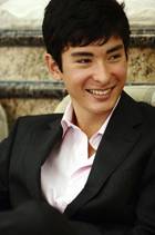 1008144429181460868.jpg File:Alex Hua Tian portrait.jpg