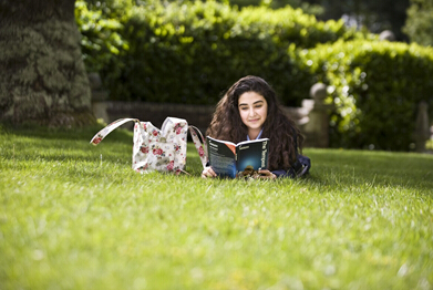 英國(guó)圣瑪莎女子中學(xué)