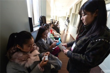 花20萬(wàn)+送豪車給藝考“權(quán)利”人 這樣的大學(xué)名額你要么