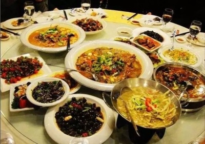 本以為美術(shù)生很牛氣，可結(jié)果。。。,51美術(shù)社