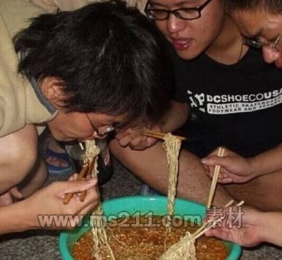 本以為美術(shù)生很牛氣，可結(jié)果。。。,51美術(shù)社