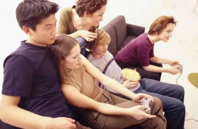 本以為美術(shù)生很牛氣，可結(jié)果。。。,51美術(shù)社