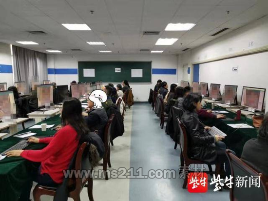 美術類：色彩科目首度網(wǎng)上閱卷，一份考卷至少十多人看