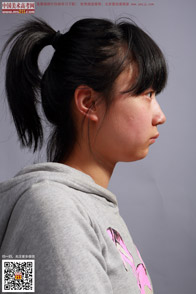 �^��_Ů����_���g�߿��W(w��ng)���M����Ƭ2014040409