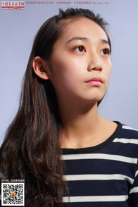 �^��_Ů����_���g�߿��W(w��ng)���M����Ƭ2014040428